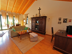 Click here for bigger photos