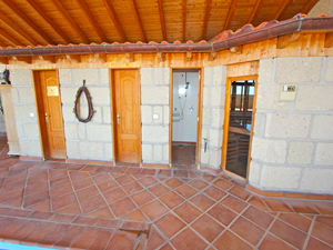 Click here for bigger photos