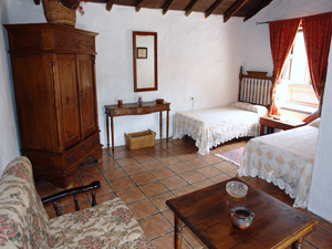 Click here for bigger photos