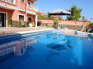 Click here for bigger photos