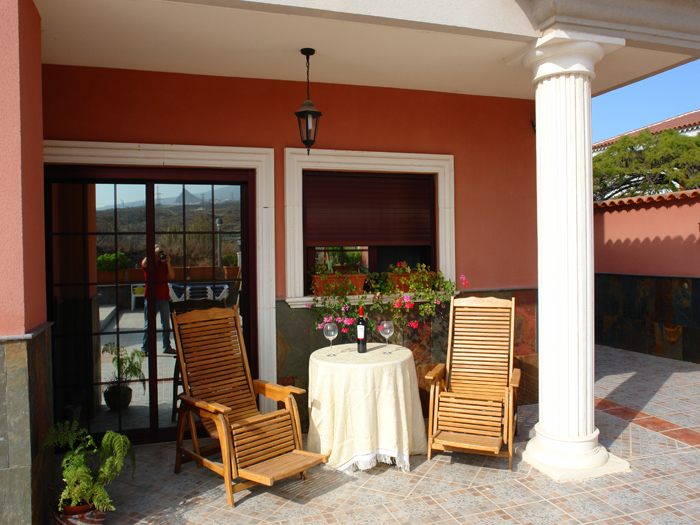 Back to the small photos? Click here...