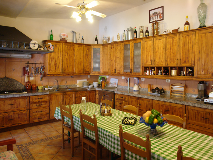 Back to the small photos? Click here...