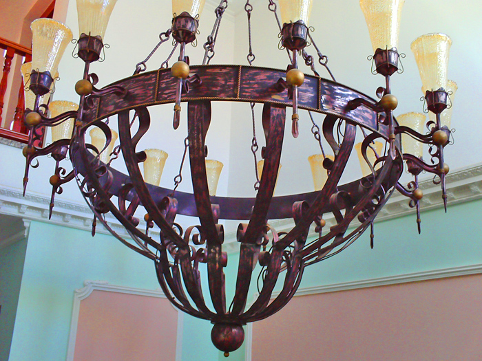 Back to the small photos? Click here...