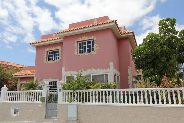 Back to the small photos? Click here...