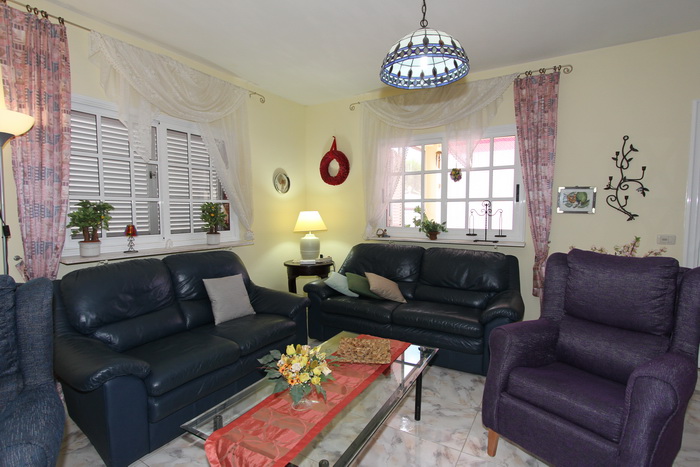 Back to the small photos? Click here...