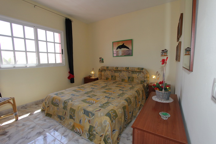 Back to the small photos? Click here...