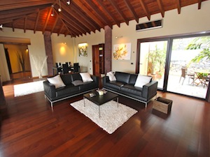 F�r weitere Innenfotos hier klicken...