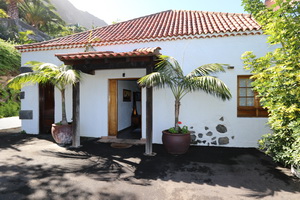 F�r weitere Aussenfotos hier klicken