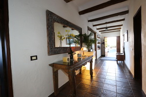 F�r weitere Innenfotos hier klicken...